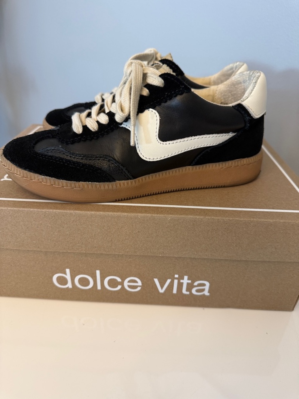 Dolce Vita Notice Black Suede Size 5